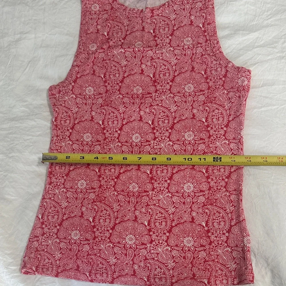 Sleeveless Red Paisley-Print Tank Top - Picture 5 of 8